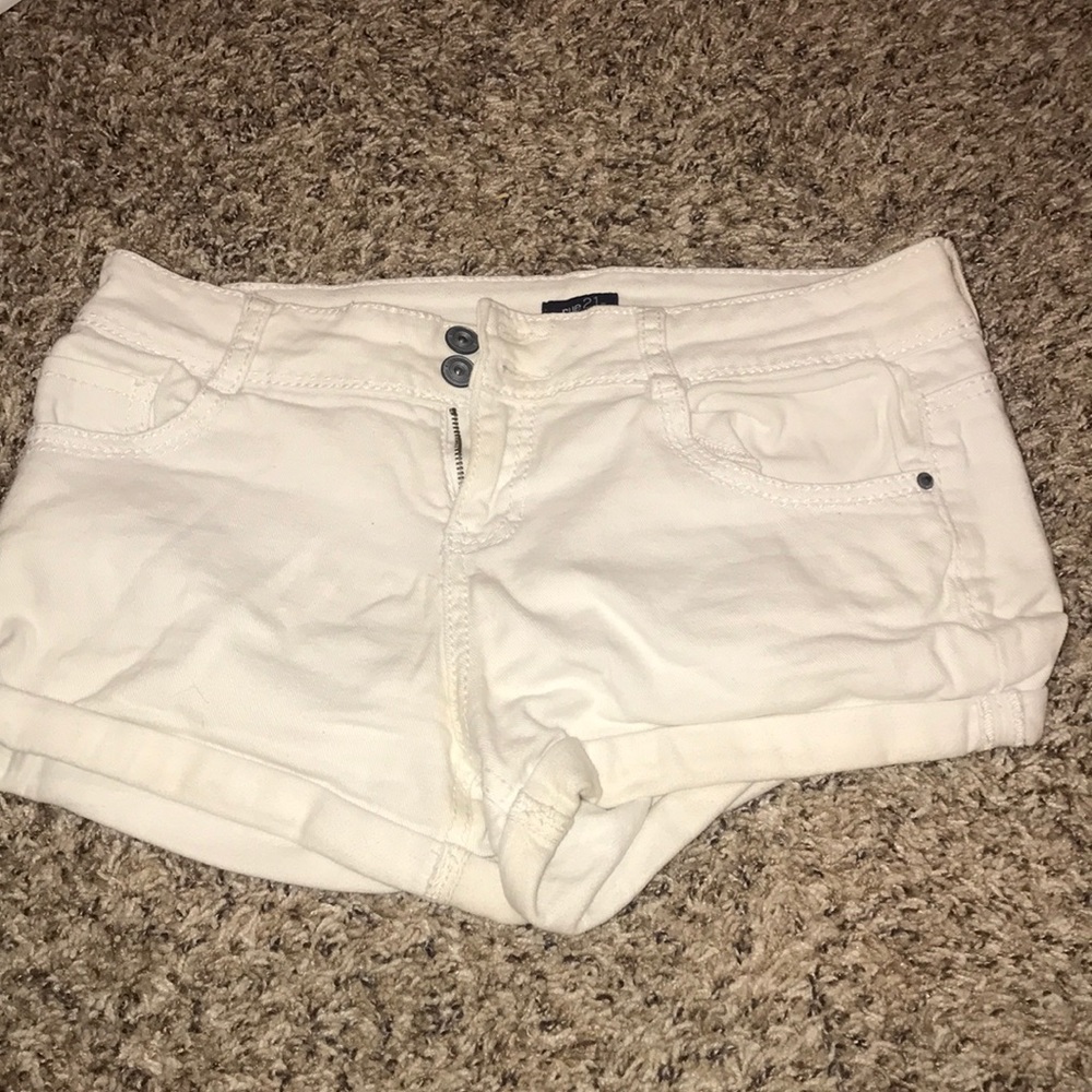 Lightly worn jean shorts!